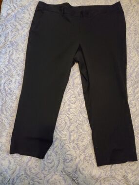 Lane Bryant Black Cropped Straight-Leg Pants